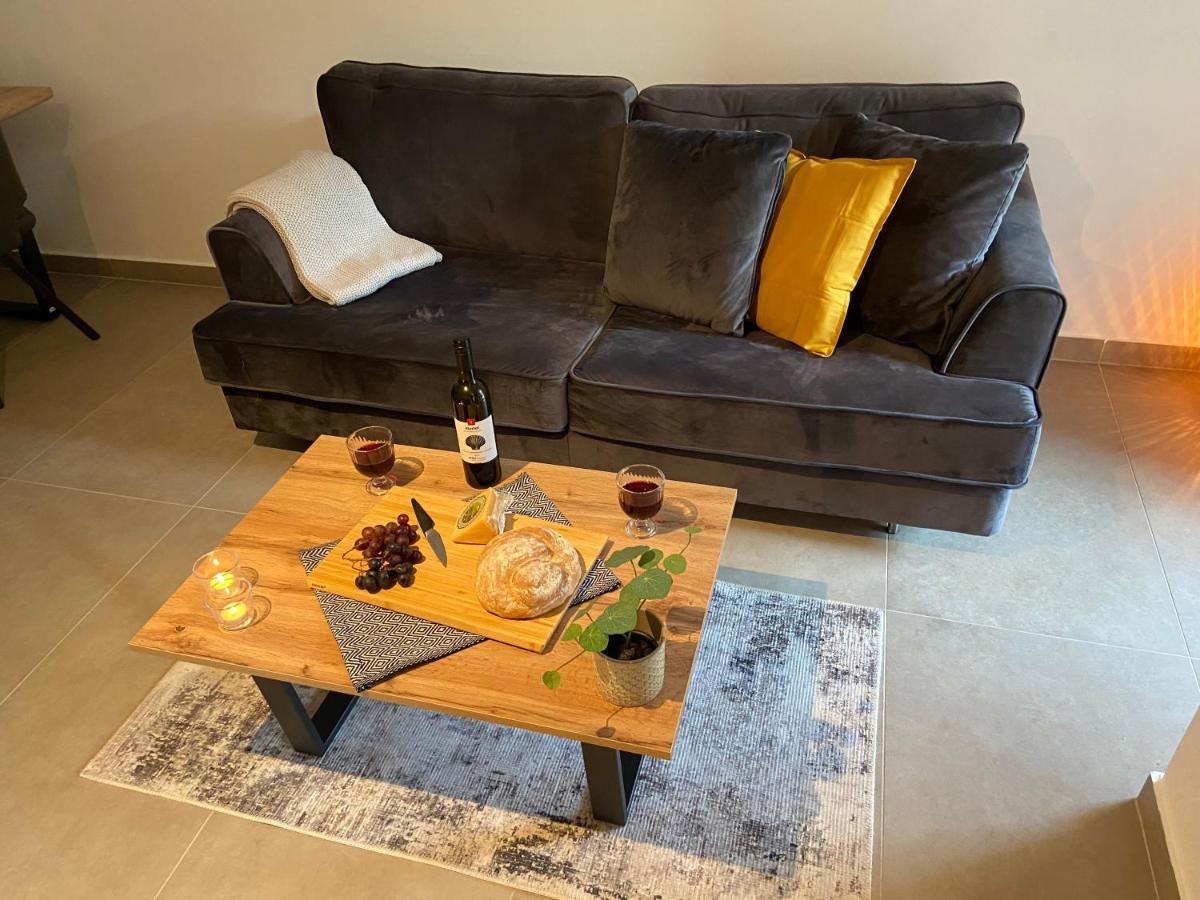 Apartment Lucie Пломин Екстериор снимка